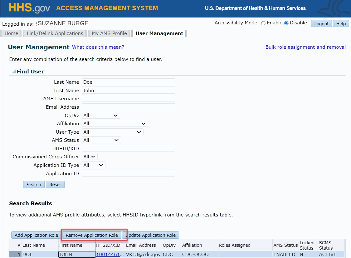 Remove Application Role button highlighted with HHSID/XID highlighted